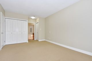 Photo 12: 18 9133 HEMLOCK Drive in Richmond: McLennan North Townhouse for sale in "SEQUOIA" : MLS®# R2353825