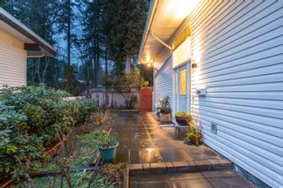 Photo 3: 675 PLYMOUTH Drive in North Vancouver: Windsor Park NV House for sale : MLS®# R2744647