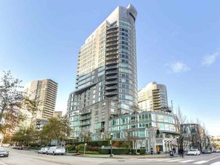 Main Photo: 1101 535 NICOLA Street in Vancouver: Coal Harbour Condo for sale in "BAUHINIA" (Vancouver West)  : MLS®# R2627815