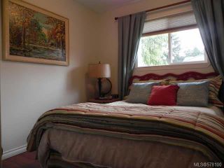 Photo 11: 2222 Robb Ave in COMOX: CV Comox (Town of) House for sale (Comox Valley)  : MLS®# 578100