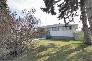Photo 1: 507 Thornhill Place NW, Calgary
