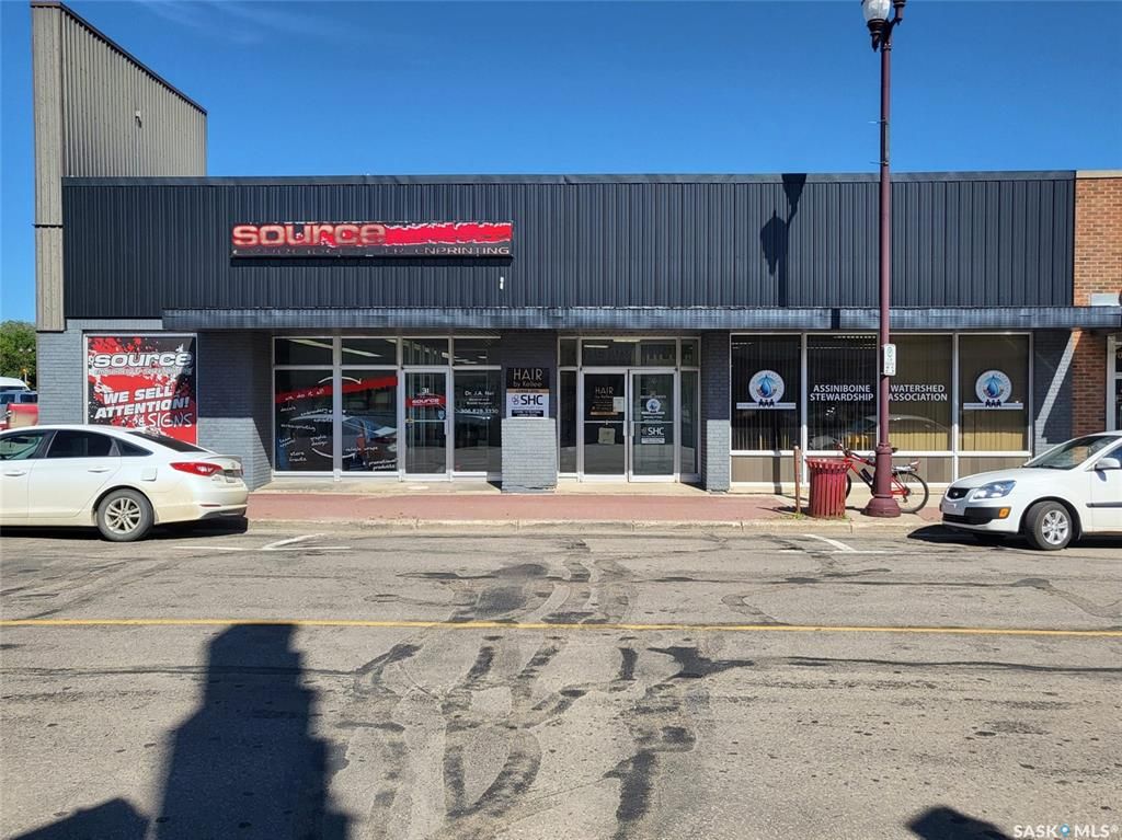 Main Photo: B 31 2nd Avenue in Yorkton: Central YO Commercial for lease : MLS®# SK902310
