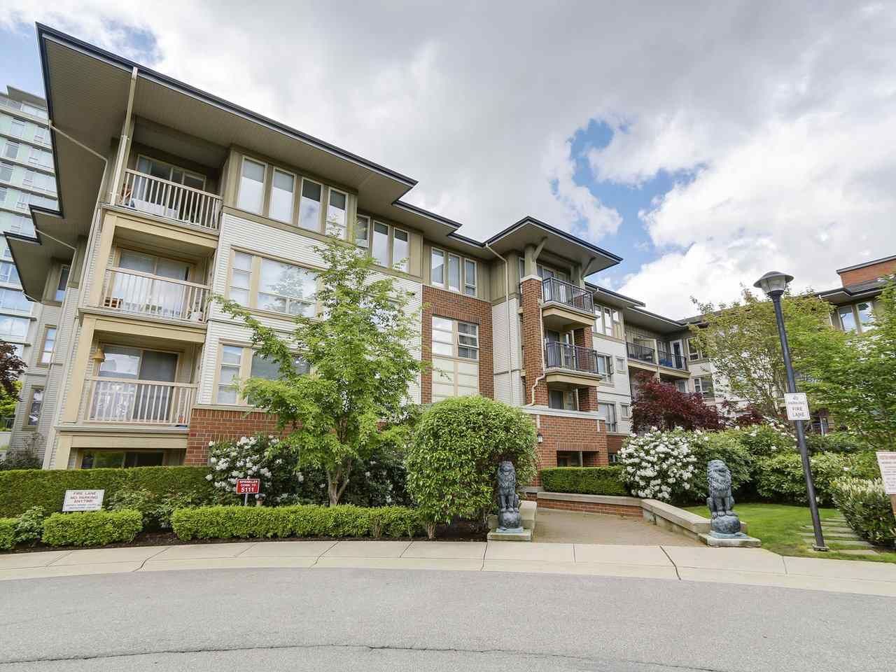 Main Photo: 5311 5111 GARDEN CITY Road in Richmond: Brighouse Condo for sale in "LIONS PARK" : MLS®# R2167020