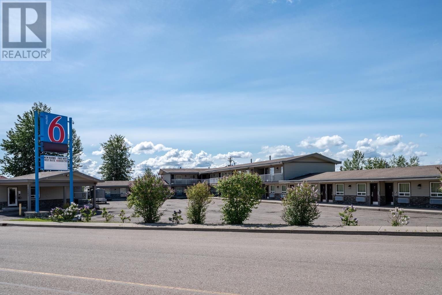 Main Photo: 4307 S 50 Avenue in Fort Nelson: Business with Property for sale (Fort Nelson (Zone 64))  : MLS®# C8041753