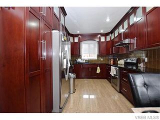 Photo 8: 964 McKenzie Ave in VICTORIA: SE High Quadra House for sale (Saanich East)  : MLS®# 744944