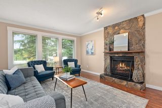 Photo 1: 8807 GAY Street in Langley: Fort Langley House for sale in "Fort Langley" : MLS®# R2883623