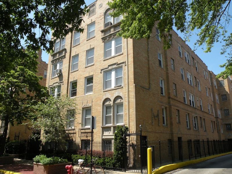 Main Photo: 842 W Ainslie Street Unit 1C in Chicago: CHI - Uptown Residential Lease for sale ()  : MLS®# 11048544