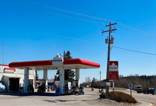 Photo 1: Petro-Canada gas station for sale North of Calgary: Commercial for sale : MLS®# A1223885
