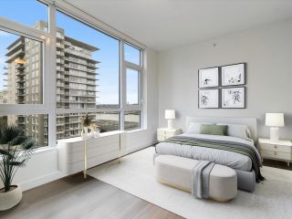 Photo 3: 904 618 CARNARVON Street in New Westminster: Downtown NW Condo for sale : MLS®# R2845427