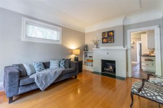 Photo 3: 1735 E 15TH Avenue in Vancouver: Grandview Woodland House for sale (Vancouver East)  : MLS®# R2461451