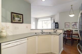 Photo 11: 44 2422 HAWTHORNE Avenue in Port Coquitlam: Central Pt Coquitlam Townhouse for sale : MLS®# R2136928