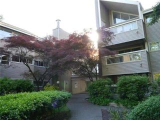 Photo 1: 307 932 ROBINSON Street in Coquitlam: Coquitlam West Condo for sale in "THE SHAUGHNESSY" : MLS®# R2064761