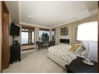 Photo 5: 14373 MARINE Drive: White Rock House for sale in "White Rock" (South Surrey White Rock)  : MLS®# F1405169