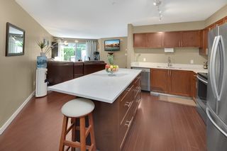 Photo 3: 11 2120 CENTRAL AVENUE in Port Coquitlam: Central Pt Coquitlam Condo for sale : MLS®# R2183579