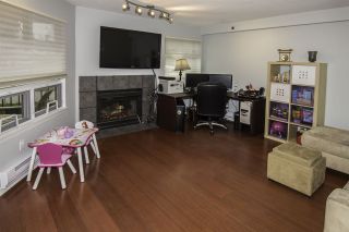Photo 2: 4 1350 W 6TH Avenue in Vancouver: Fairview VW Townhouse for sale in "PEPPER RIDGE" (Vancouver West)  : MLS®# R2012322