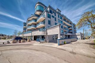 Main Photo: 402 4 14 Street NW in Calgary: Hillhurst Apartment for sale : MLS®# A2130956