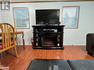 Photo 9: 85 THEME PARK Drive Unit# 68 in Wasaga Beach: House for sale : MLS®# 40564286