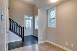 Photo 2: 411 Hillcrest Circle SW: Airdrie Detached for sale : MLS®# A1143121