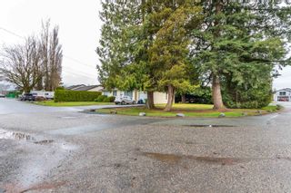 Photo 3: 7185 ELWOOD Drive in Chilliwack: Sardis West Vedder Rd House for sale (Sardis)  : MLS®# R2663781