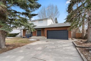 Photo 3: 2419 Usher Road NW in Calgary: University Heights Detached for sale : MLS®# A2121697