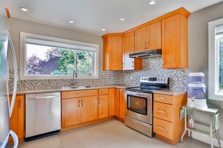 Photo 9: 510 KENNARD Avenue in North Vancouver: Calverhall House for sale : MLS®# R2089203