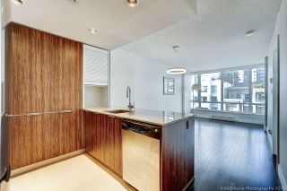 Photo 5: 505 1088 RICHARDS Street in Vancouver: Yaletown Condo for sale in "RICHARDS LIVING" (Vancouver West)  : MLS®# R2346957