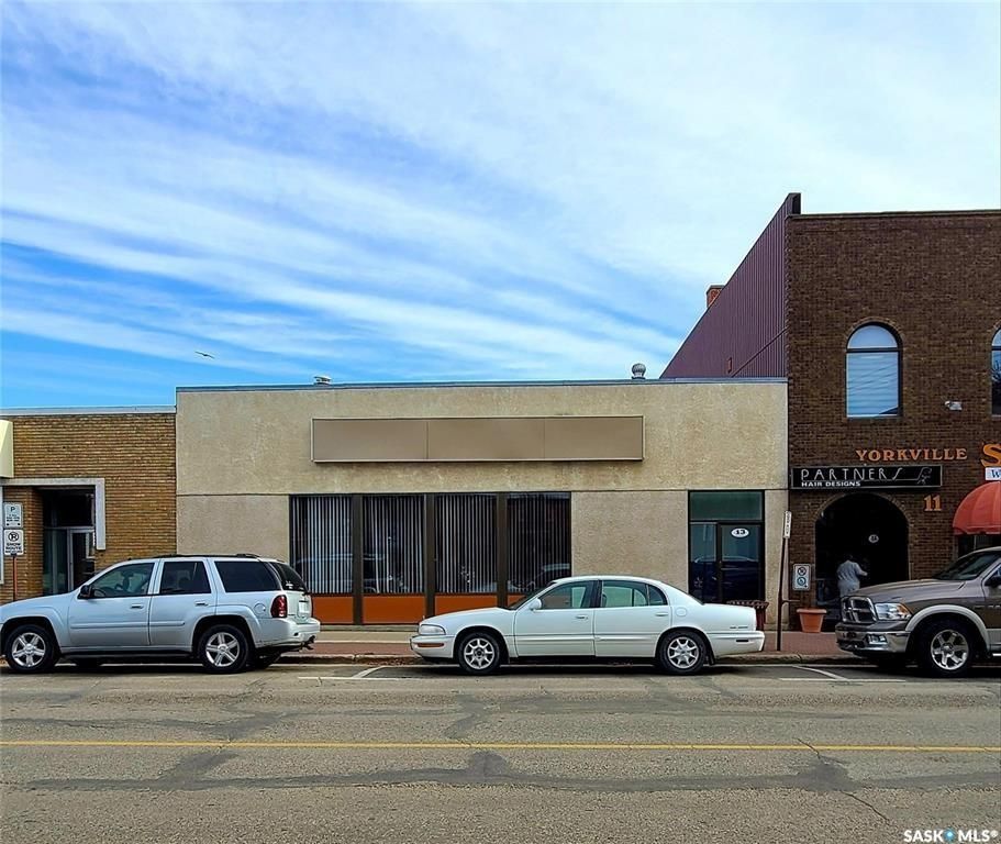 Main Photo: 13 2nd Avenue North in Yorkton: Commercial for lease : MLS®# SK948385