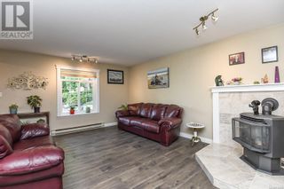 Photo 5: 759 Buxton Pl in Comox: House for sale : MLS®# 932422