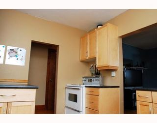 Photo 3: 375 CHALMERS Avenue in WINNIPEG: East Kildonan Residential for sale (North East Winnipeg)  : MLS®# 2900377
