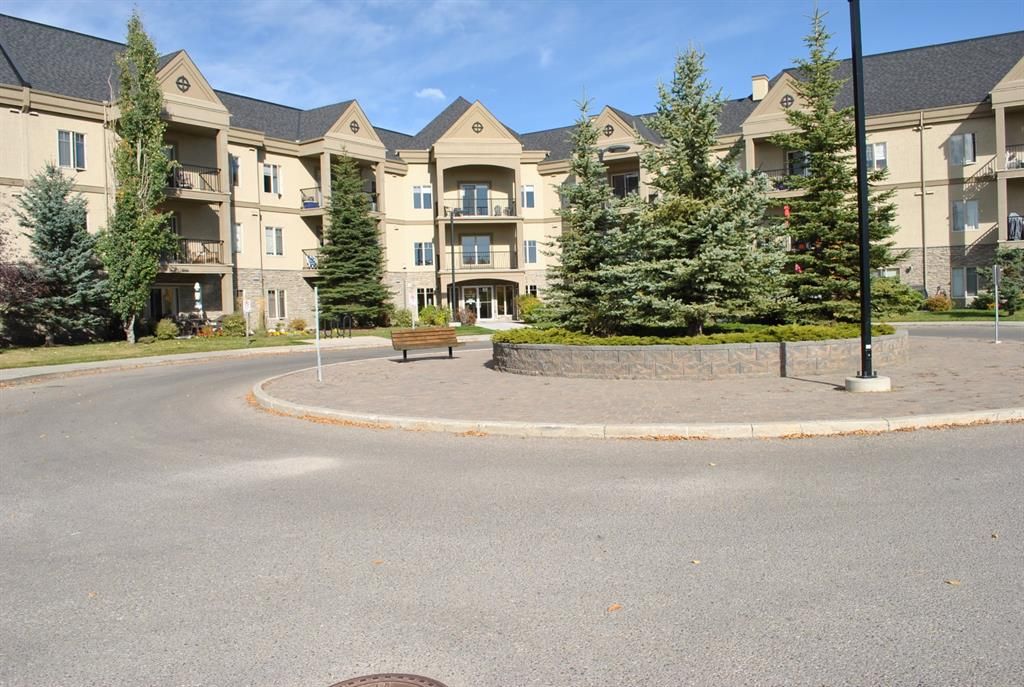 Main Photo: 220 52 Cranfield Link SE in Calgary: Cranston Apartment for sale : MLS®# A1239723