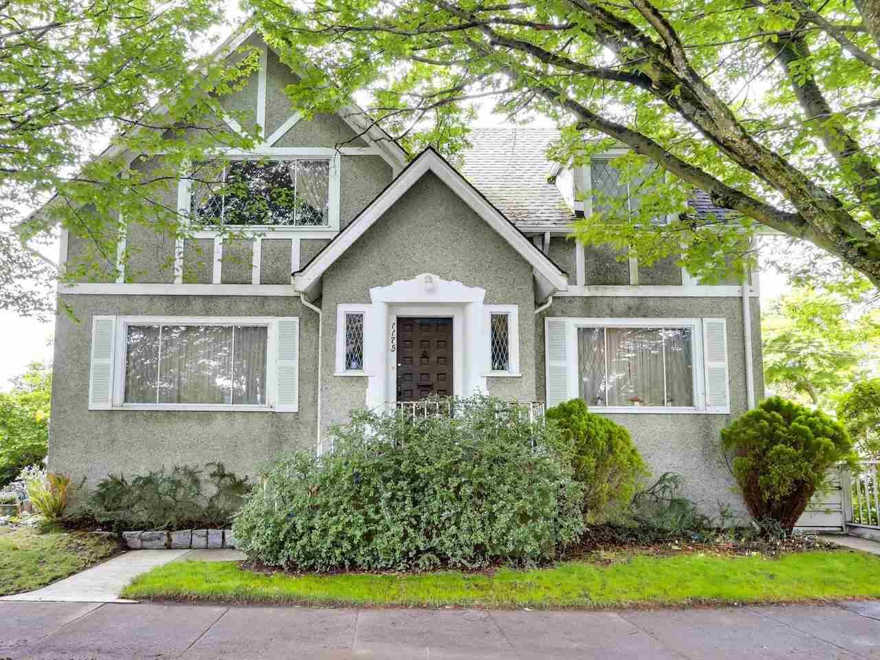 Main Photo: 1175 CYPRESS Street in Vancouver: Kitsilano House for sale (Vancouver West)  : MLS®# R2592260
