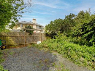 Photo 10: 410 Heather St in Victoria: Vi James Bay Land for sale : MLS®# 960899