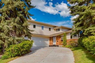 Main Photo: 3364 Varna Crescent NW in Calgary: Varsity Detached for sale : MLS®# A2136670