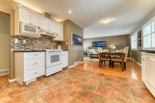 Photo 12: 91 Cumberland Drive NW in Calgary: Cambrian Heights Detached for sale : MLS®# A2020911