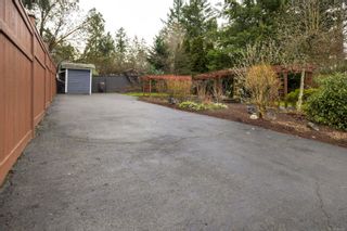 Photo 32: 1136 Viewtop Rd in Duncan: Du East Duncan House for sale : MLS®# 923143