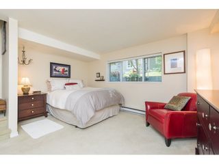 Photo 16: 14838 BEACHVIEW Avenue: White Rock Townhouse for sale in "Marine Court" (South Surrey White Rock)  : MLS®# R2268720