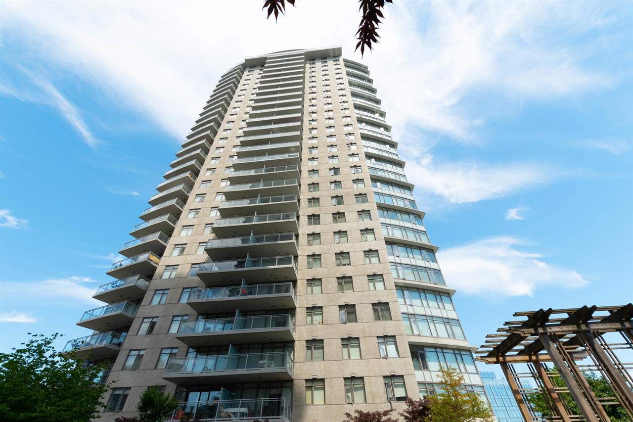 Main Photo: 2508 888 CARNARVON Street in New Westminster: Downtown NW Condo for sale in "MARINUS AT PLAZA 88" : MLS®# R2292806