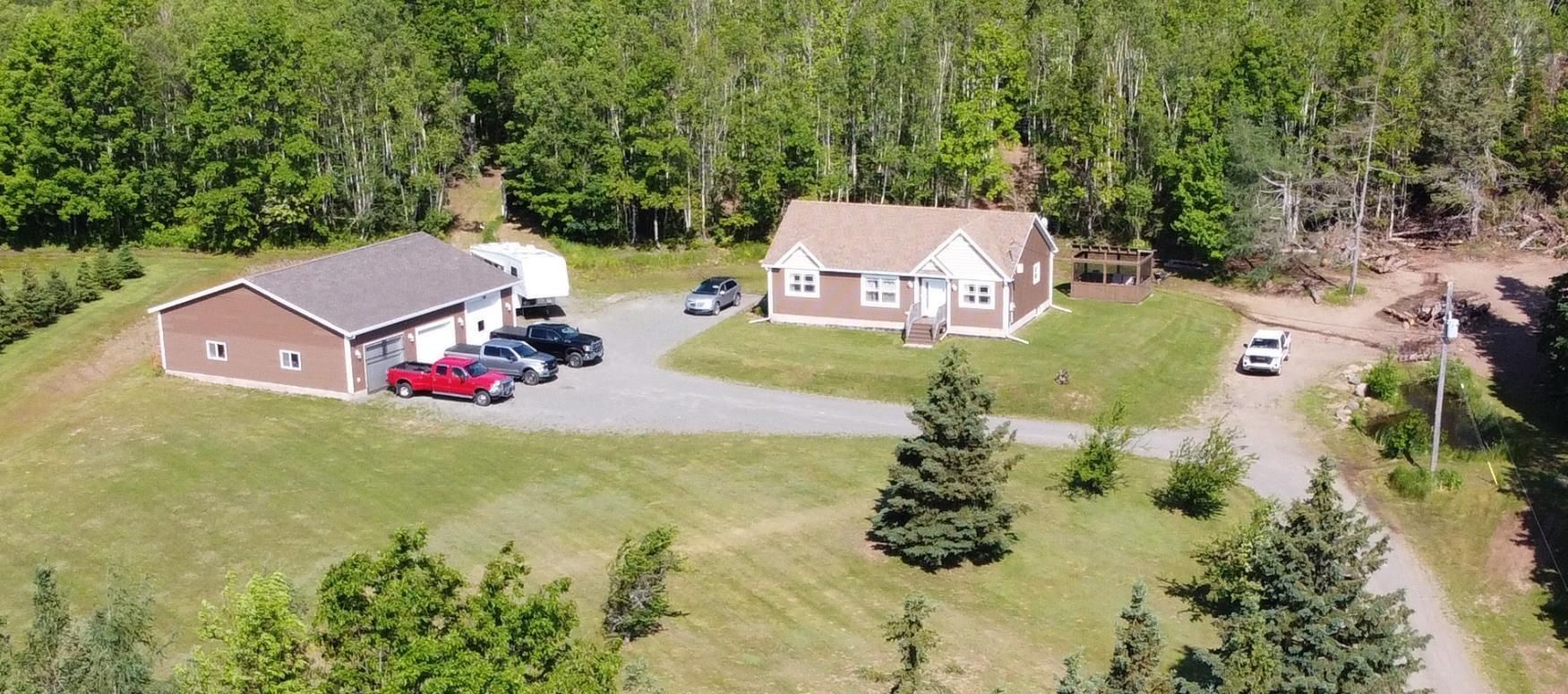 Main Photo: 3243 4 Highway in Central West River: 108-Rural Pictou County Residential for sale (Northern Region)  : MLS®# 202312962