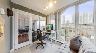 Photo 18: 807 583 BEACH Crescent in Vancouver: Yaletown Condo for sale in "TWO PARKWEST" (Vancouver West)  : MLS®# R2747539