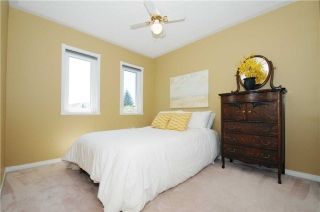 Photo 3: 10 Zachary Place in Whitby: Brooklin House (2-Storey) for sale : MLS®# E3286526