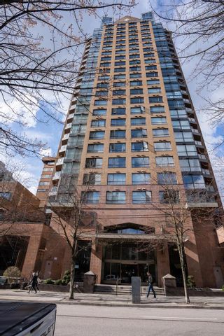 Photo 1: 1701 1189 HOWE Street in Vancouver: Downtown VW Condo for sale in "The Genesis" (Vancouver West)  : MLS®# R2760834