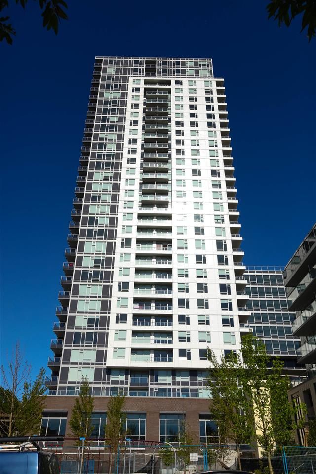 Main Photo: 2901 5515 BOUNDARY Road in Vancouver: Collingwood VE Condo for sale in "WALL CENTRE CENTRAL PARK" (Vancouver East)  : MLS®# R2293643