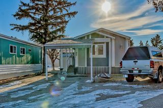 Photo 2: 92 Burroughs Place NE in Calgary: Monterey Park Mobile for sale : MLS®# A2013507
