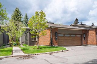 Main Photo: 3 68 Baycrest Place SW in Calgary: Bayview Semi Detached (Half Duplex) for sale : MLS®# A2133536