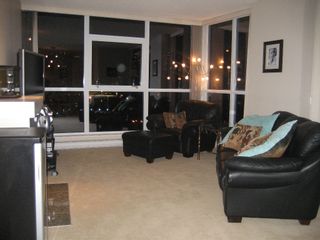 Photo 2: 1306 2225 HOLDOM Avenue in Burnaby: Central BN Condo for sale in "BURNABY NORTH" (Burnaby North)  : MLS®# V925638