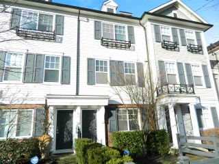 Photo 1: 91 688 EDGAR Avenue in Coquitlam: Coquitlam West Townhouse for sale in "GABLE" : MLS®# R2157050