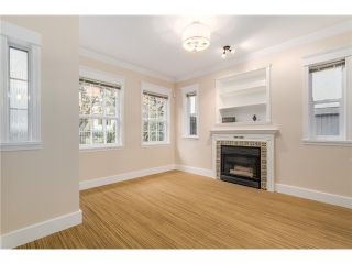 Photo 3: 1538 E 10TH Avenue in Vancouver: Grandview VE 1/2 Duplex for sale (Vancouver East)  : MLS®# V1092394