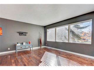 Photo 11: 5612 LADBROOKE Drive SW in Calgary: Lakeview House for sale : MLS®# C4036600