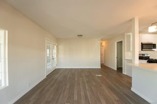 Photo 9: SANTEE Manufactured Home for sale : 2 bedrooms : 8301 Mission Gorge Rd #77