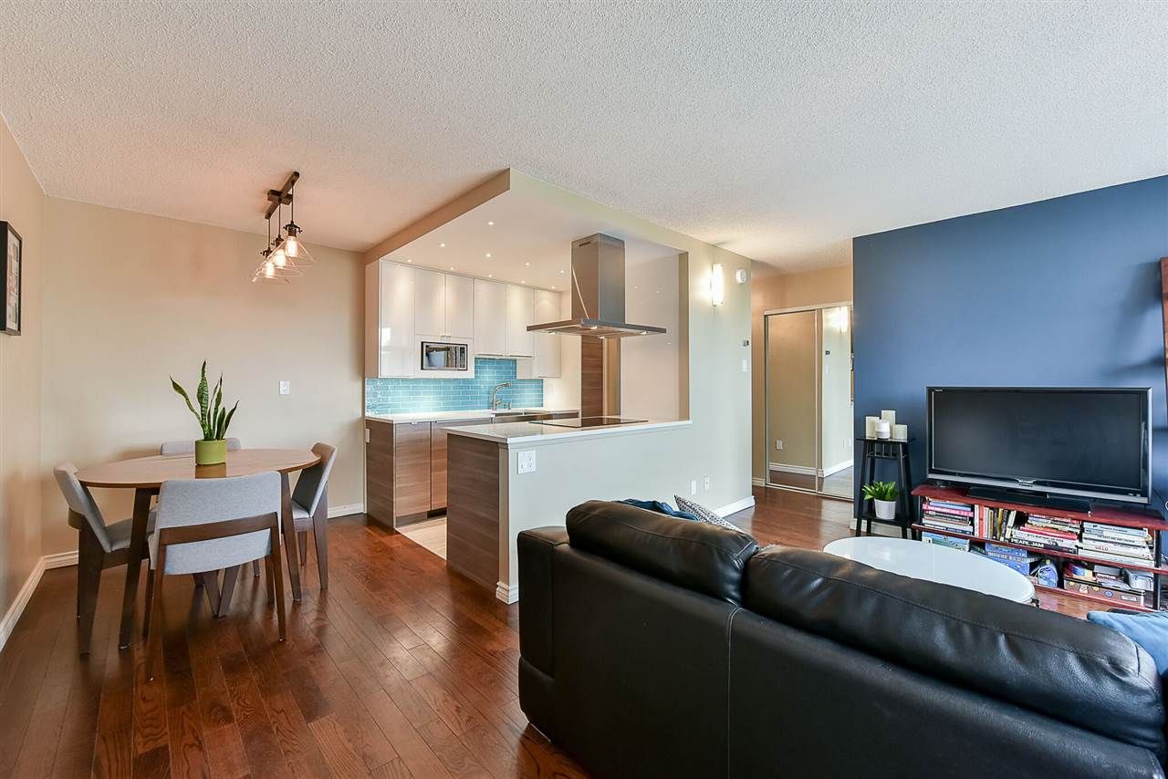 Main Photo: 1405 1740 COMOX Street in Vancouver: West End VW Condo for sale in "SANDPIPER" (Vancouver West)  : MLS®# R2203716